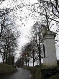 KŘÍŽOVÁ CESTA V RADOMYŠLI