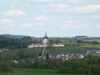 Kostelem sv.Jana Nepomuckého na Zelené Hoře - 5.5.2012