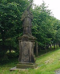 Petřvald socha