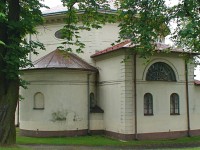 Petřvald zadní část kostela