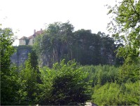 Hrubá Skála-zámek z přístupové cesty z obce-Foto:Ulrych Mir.