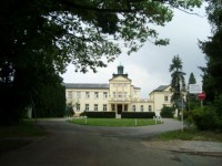 Poděbrady -panský dvůr a hotel Zámeček