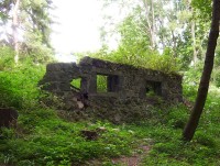 Velký Roudný-Turistická útulna-co z ní zbylo v r.2008-Foto:Ulrych Mir.