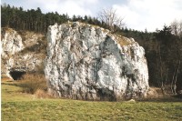 Skalní útvar Hřebenáč