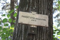 Informační tabulka na turistické cestě