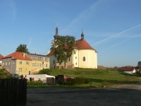 Kostel sv. Jana Evangelisty v Blovicích.