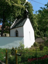 Otín, novogotická kaplička