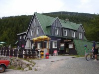 Bouda u Bílého Labe