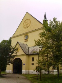 Rovensko pod Troskami - kostel sv. Václava