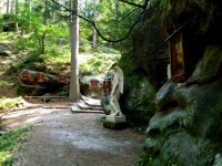 Bratrské oltáře 8/2012