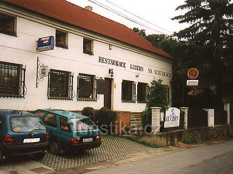 Restaurace Lucern na schůdkách