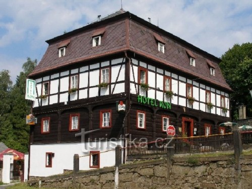 Hotel RON ***