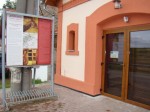 Cyklisté vítáni - Inf. centrum s vinotékou Ampelos