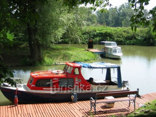 Půjčovna lodí Pod Výklopníkem, Baťův kanál