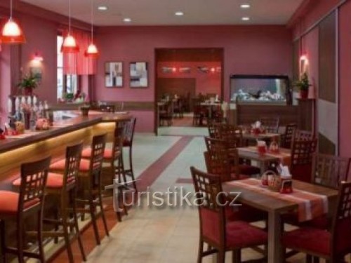 Orlovna Uherské Hradiště - restaurace