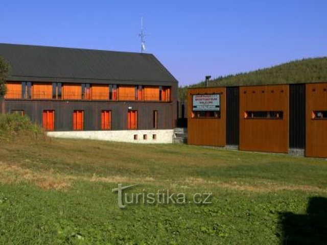 SKiMU Sport Centrum a Apartmány