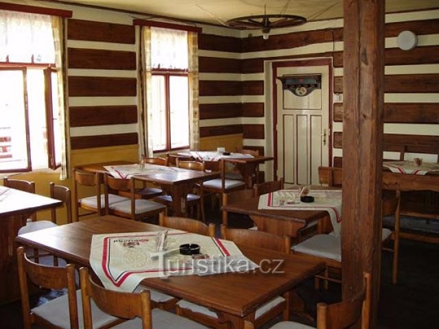 Cyklisté vítáni - Horská chata Na Perlíčku - Prdek - restaurace