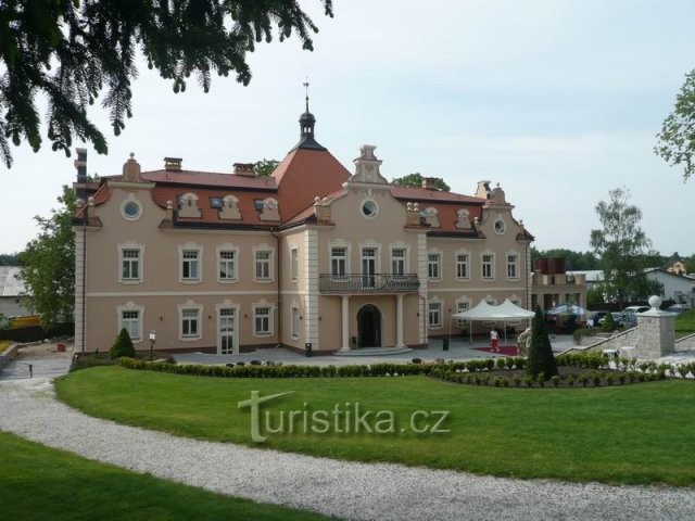 Cyklisté vítáni - Restaurace Kouzelná zahrada