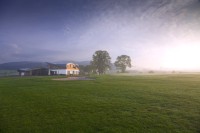 Golfové hřiště v Mladých Bukách otevřelo pod vrcholky krkonošských hřebenů greeny pro další sezónu