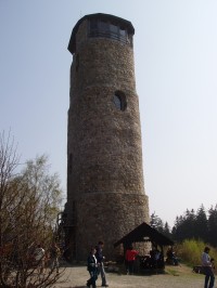 Kamenná rozhledna Brdo
