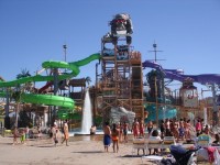 Six Flags Great America & Hurricane Harbor