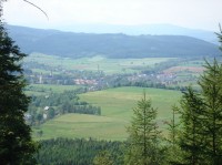 Pohled ze Strážného vrchu na Chełmsko Śląskie