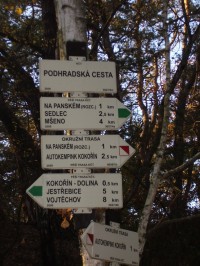Rázcestie Podhradská cesta