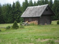 lovecká chata na Carvánce (850m)