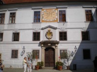 Nádvoří 1