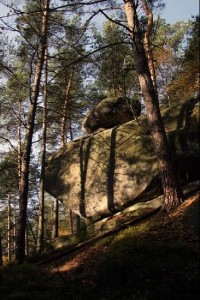skály