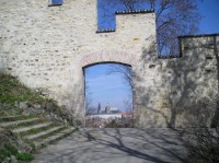 Průhled na Pražský hrad