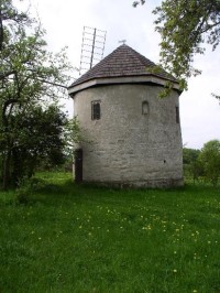 Větřák - pohled od silnice