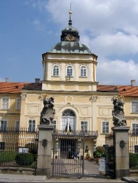 Vstup: Vstup do zámku