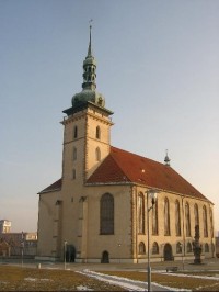 Kostel Nanebevzetí v Mostě