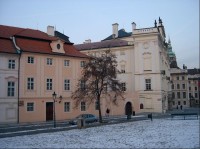 Arcibiskupský palác ze západu