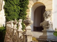 Mikulov-zámek