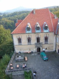Zámek Hrubá Skála
