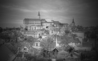 81. Zakaboněný MIKULOV -  Svatý Kopeček  (křížová cesta) a zatopený vápencový  LOM