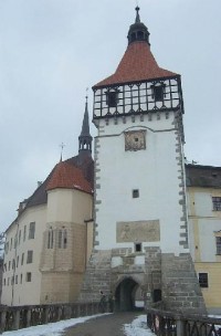 Průčelí zámku