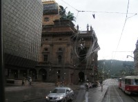 Národní divadlo: ...jiným pohledem :-)
z tramvaje