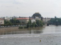 Národní Divadlo 1: ...z Karlova mostu