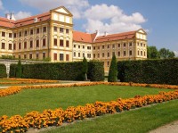 Jaroměřice n. Rok. - Zámek
