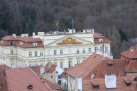 pohled od Pražského hradu: pohled na Lobkovický palác (Německé velvyslanectví) 